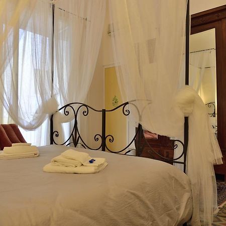 Bed and Breakfast Real Teatro Umberto I Palermo Zewnętrze zdjęcie