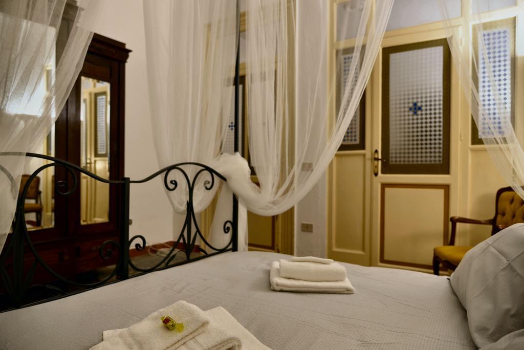 Bed and Breakfast Real Teatro Umberto I Palermo Zewnętrze zdjęcie